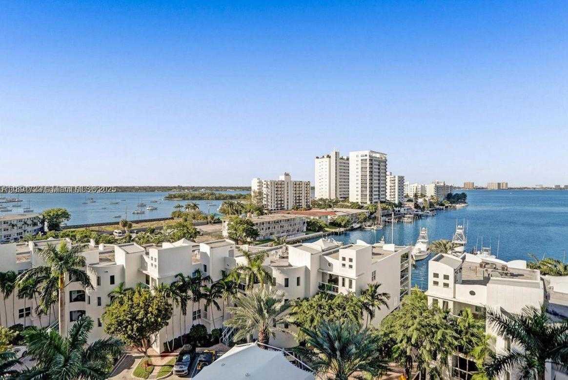 Small Image of 7900 HARBOR ISLAND DR #802, North Bay Village Number 21