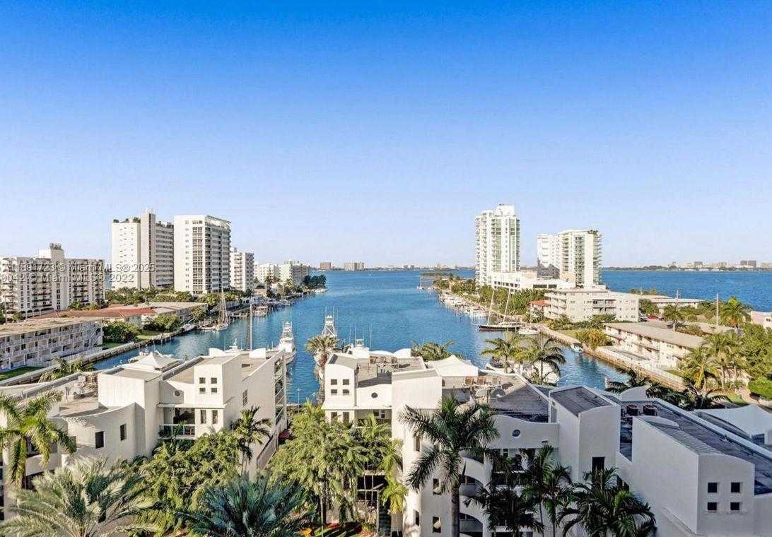 Small Image of 7900 HARBOR ISLAND DR #802, North Bay Village Number 23