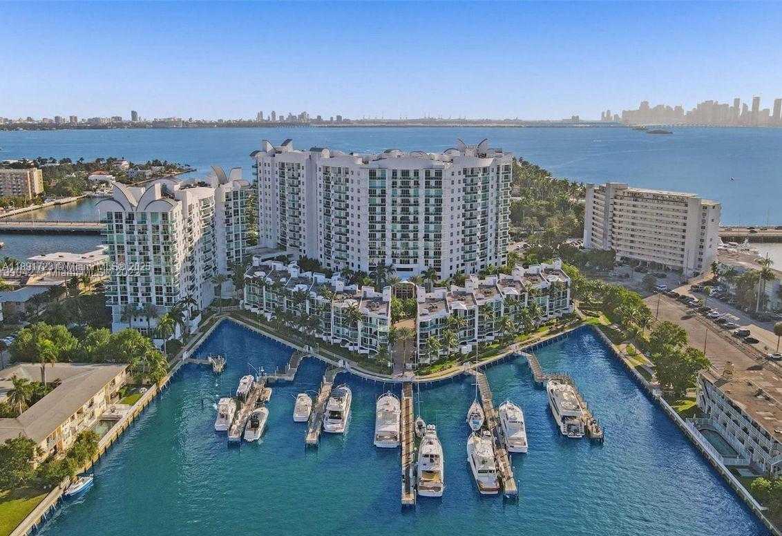 Small Image of 7900 HARBOR ISLAND DR #802, North Bay Village Number 25
