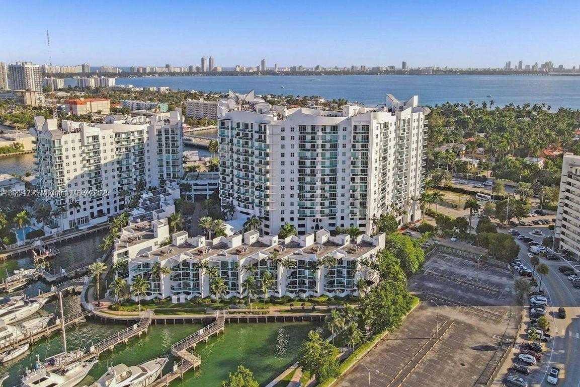 Small Image of 7900 HARBOR ISLAND DR #802, North Bay Village Number 26