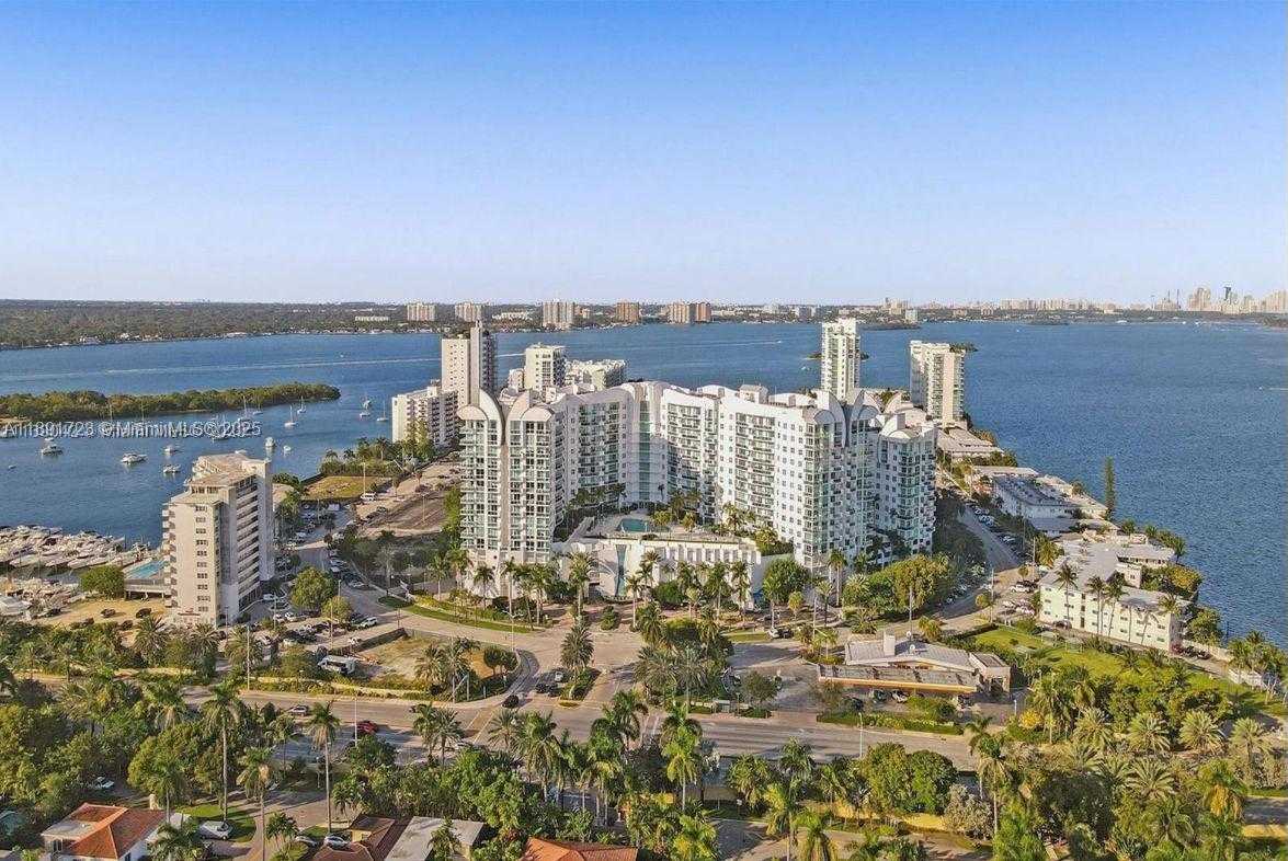 Small Image of 7900 HARBOR ISLAND DR #802, North Bay Village Number 27