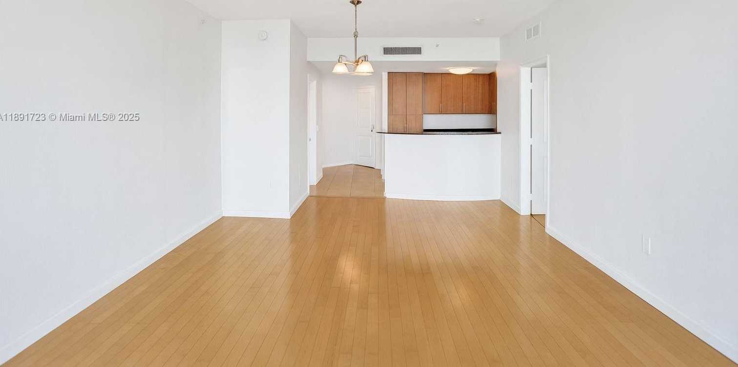 Small Image of 7900 HARBOR ISLAND DR #802, North Bay Village Number 7