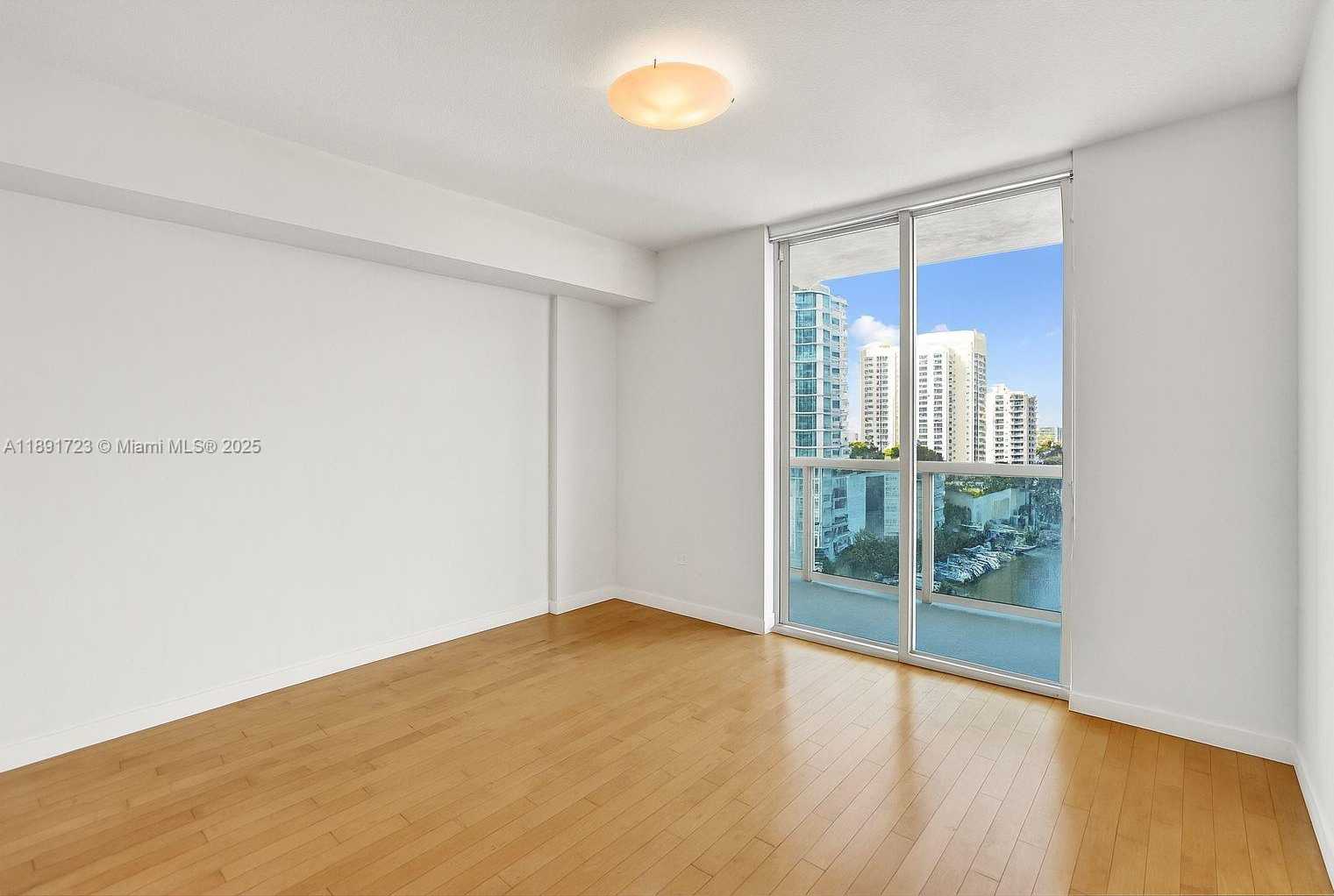 Small Image of 7900 HARBOR ISLAND DR #802, North Bay Village Number 9