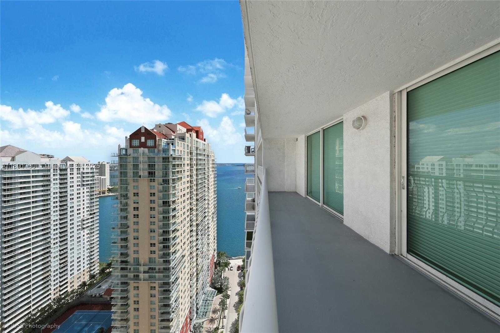 Small Image of 1200 BRICKELL BAY DR #3506, Miami Number 12