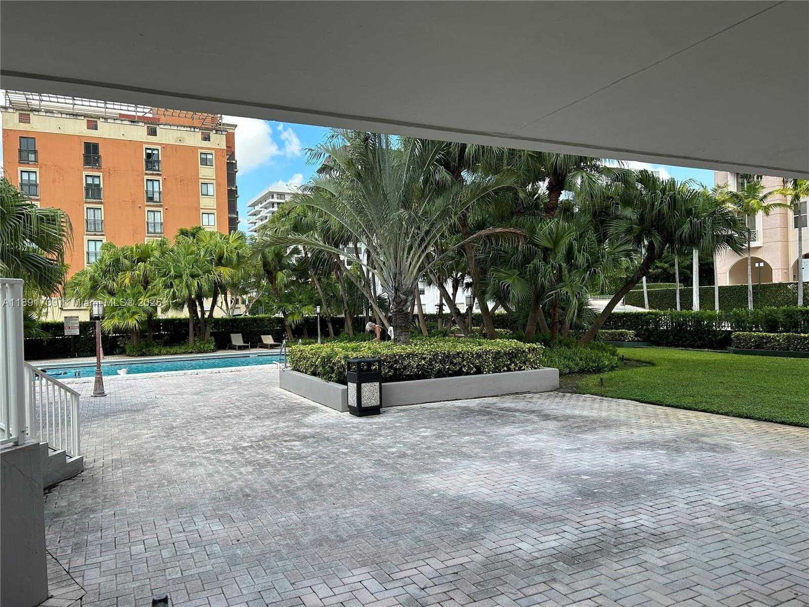 Small Image of 625 BILTMORE WAY #104, Coral Gables Number 16
