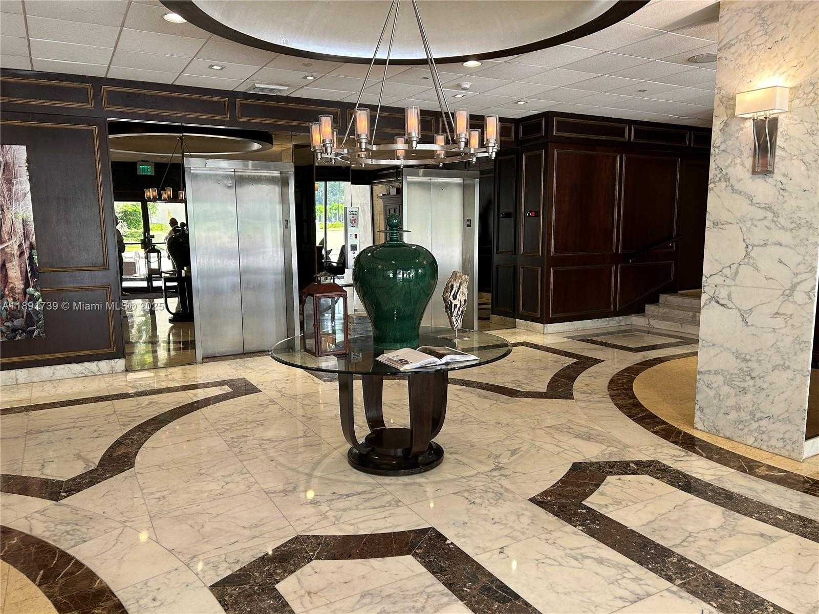 Small Image of 625 BILTMORE WAY #104, Coral Gables Number 3