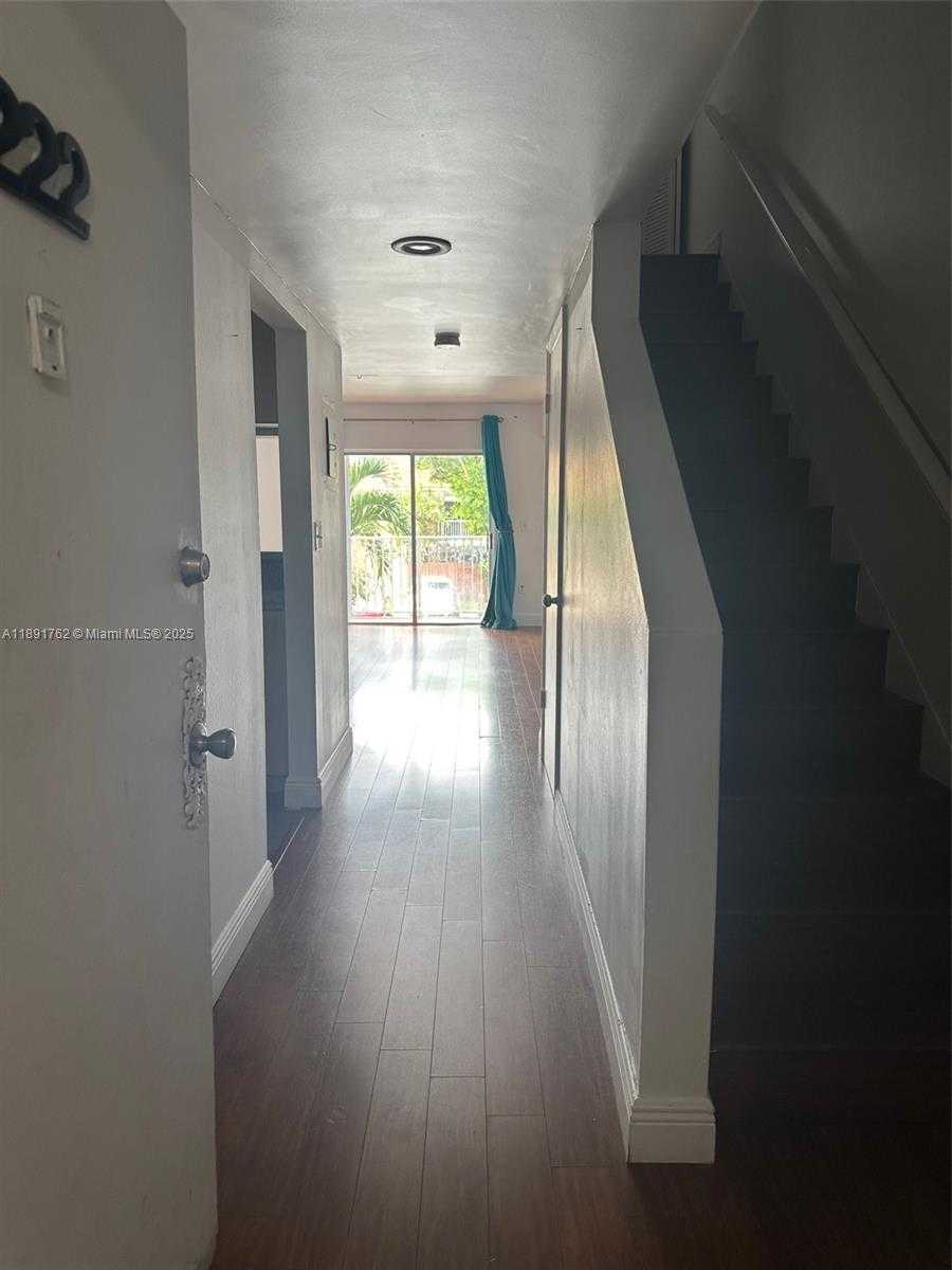 Small Image of 250 NORTH WEST 107TH AVE #222, Miami Number 2