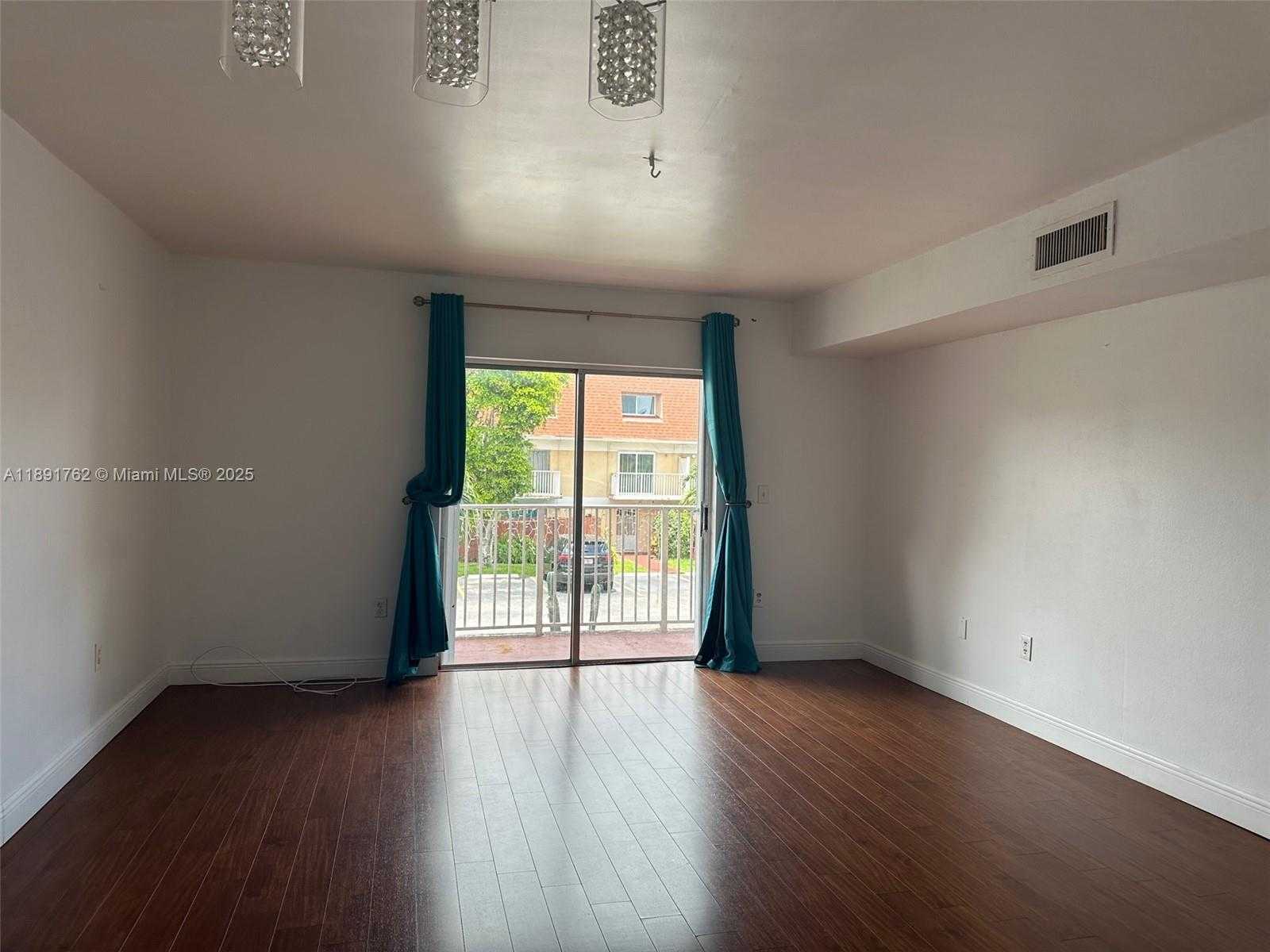 Small Image of 250 NORTH WEST 107TH AVE #222, Miami Number 4