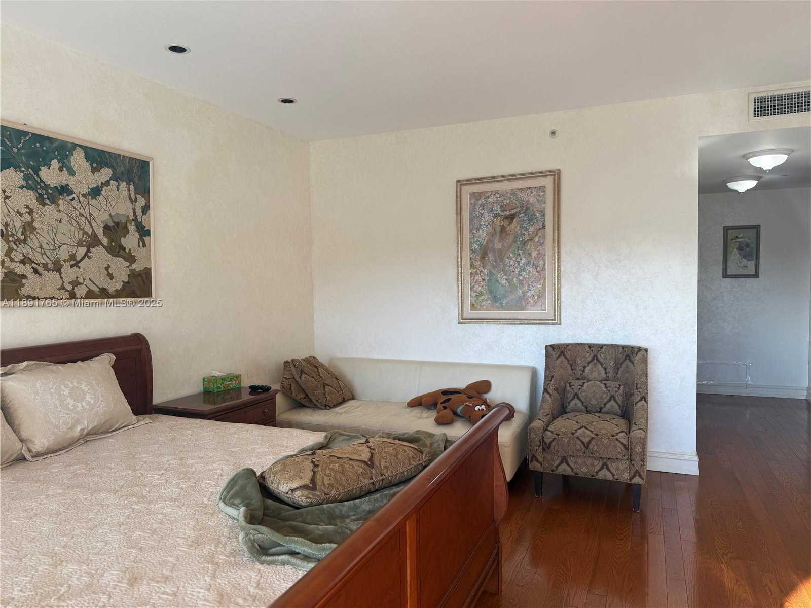 Small Image of 9601 COLLINS AVE #507, Bal Harbour Number 15