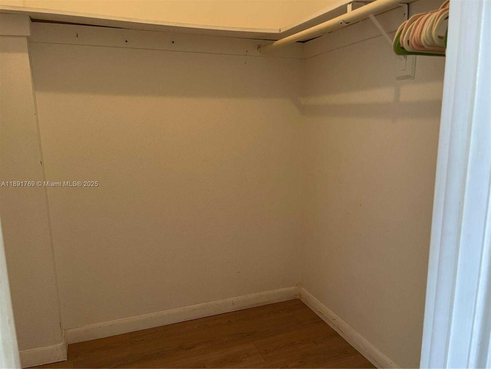 Small Image of 1001 NORTH EAST 14TH AVE #706, Hallandale Beach Number 7
