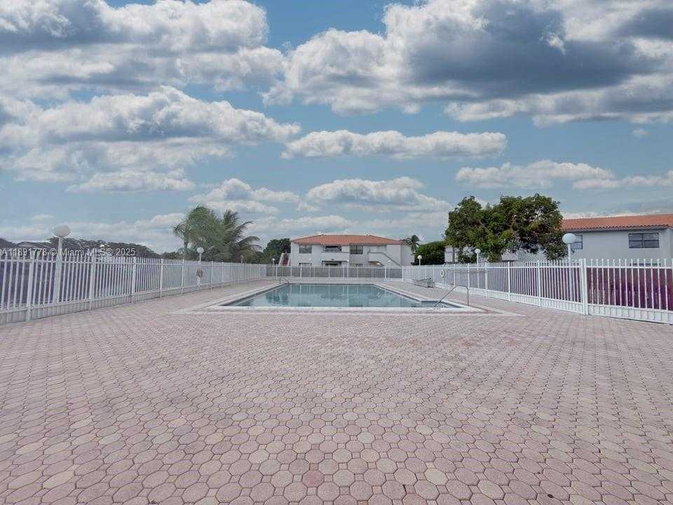 Small Image of 14909 SOUTH WEST 80TH ST #106, Miami Number 26