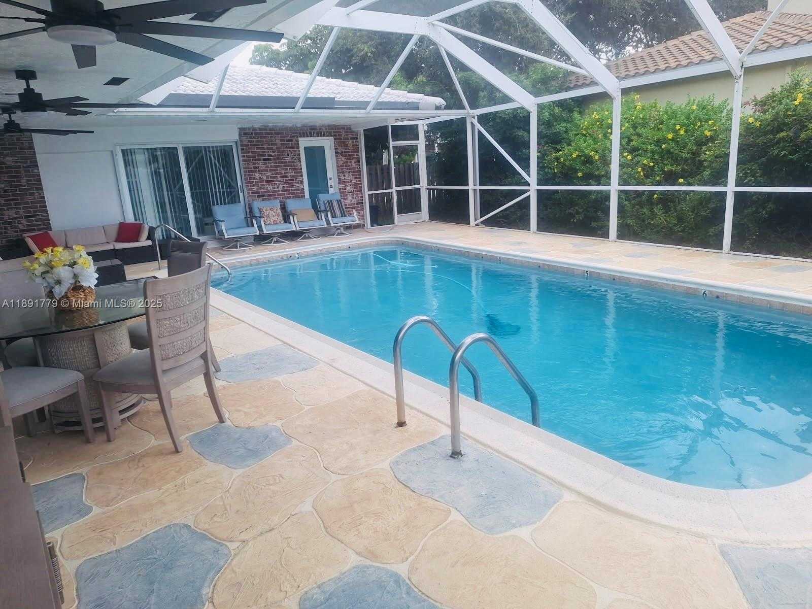 Small Image of 541 SOUTH EAST 17TH AVE #541, Deerfield Beach Number 12