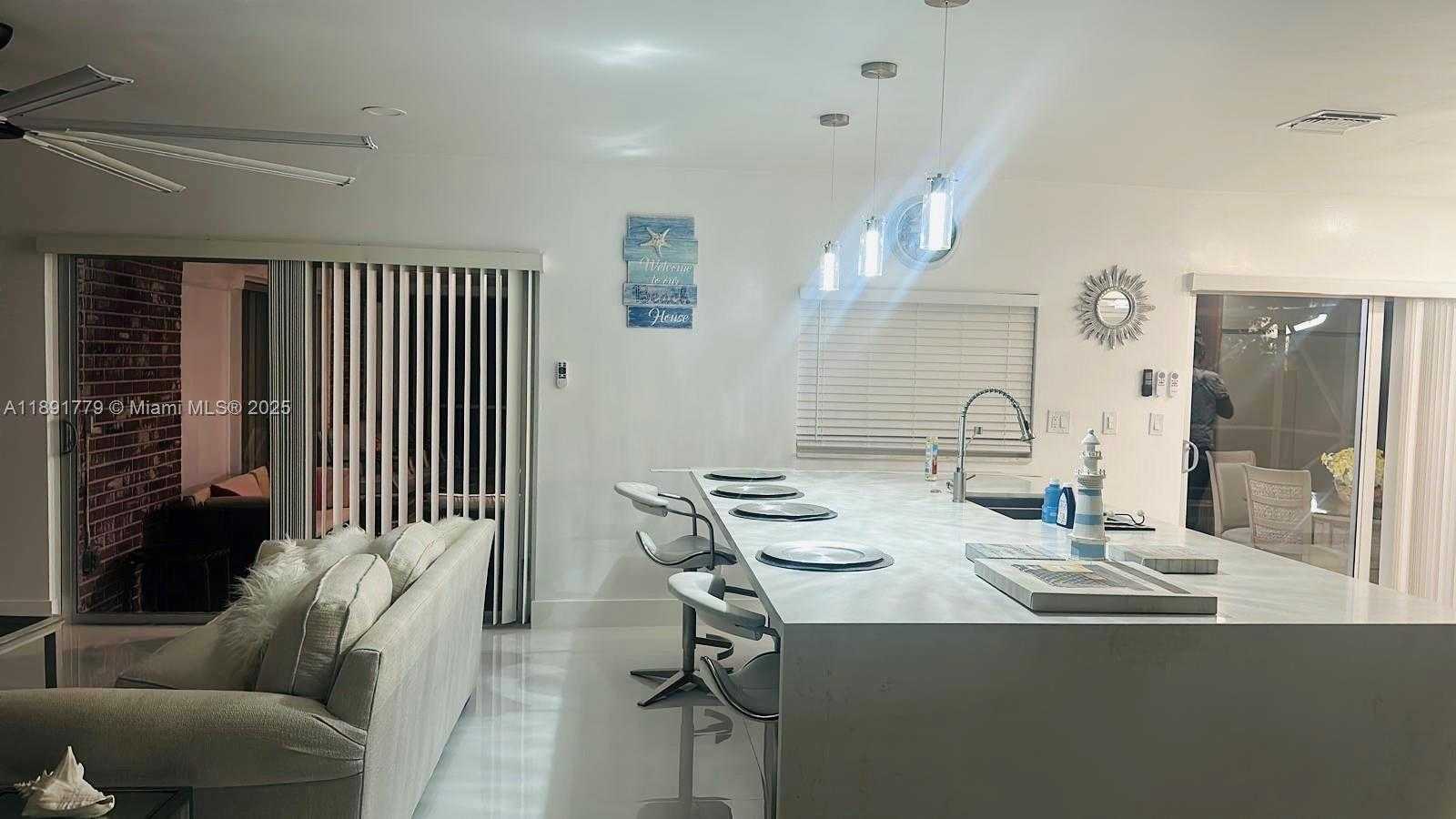 Small Image of 541 SOUTH EAST 17TH AVE #541, Deerfield Beach Number 25