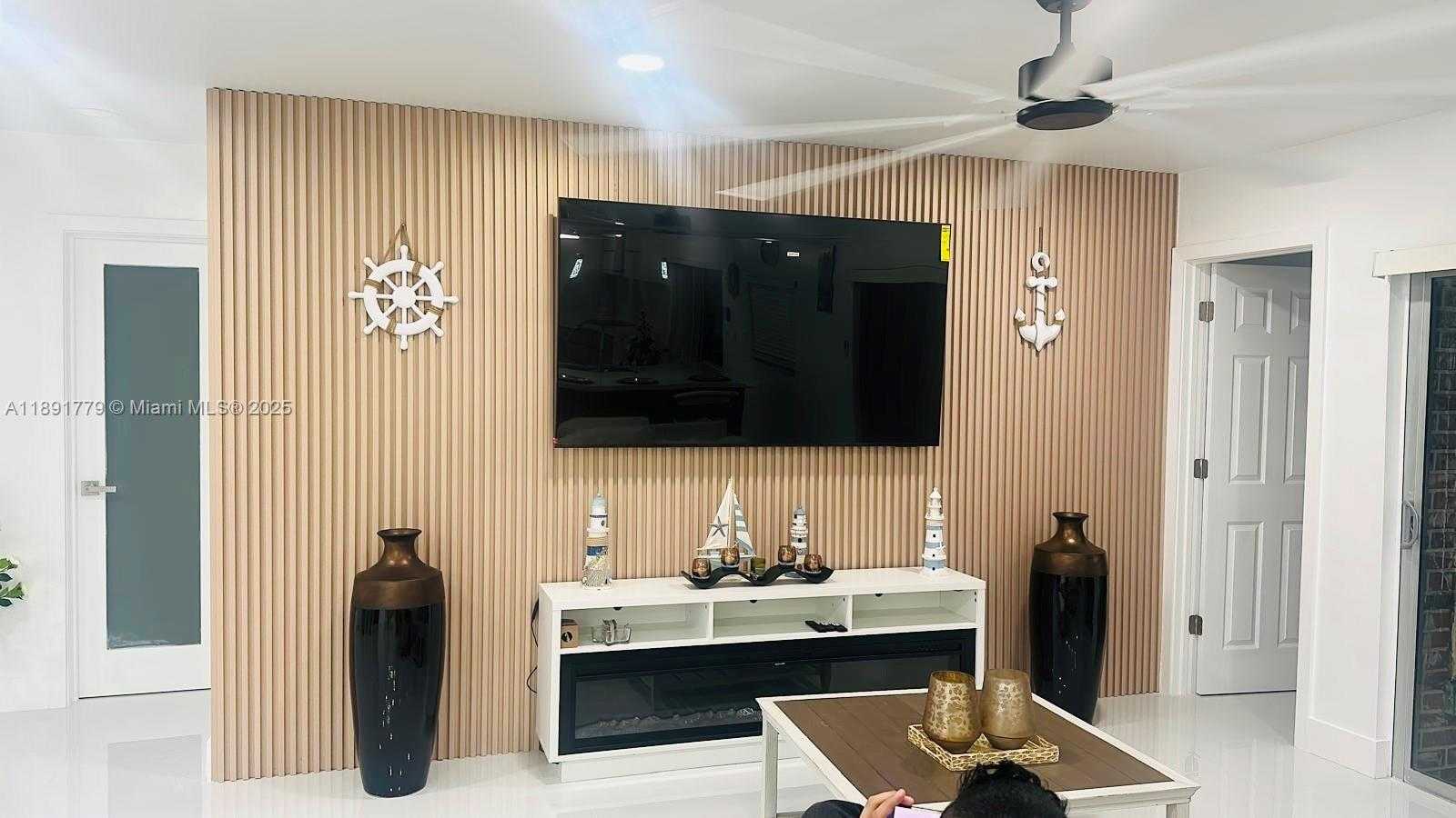 Small Image of 541 SOUTH EAST 17TH AVE #541, Deerfield Beach Number 8