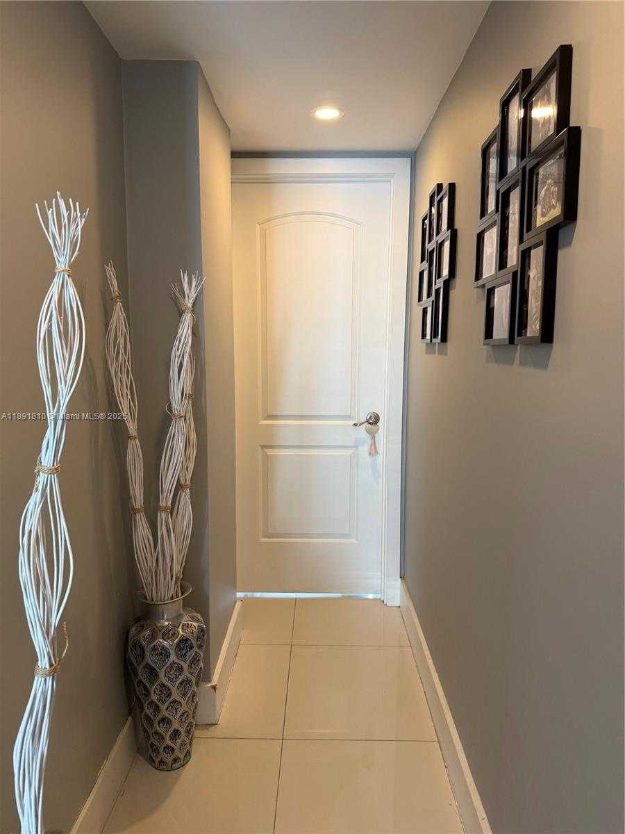 Small Image of 19370 COLLINS AVE #912, Sunny Isles Beach Number 13