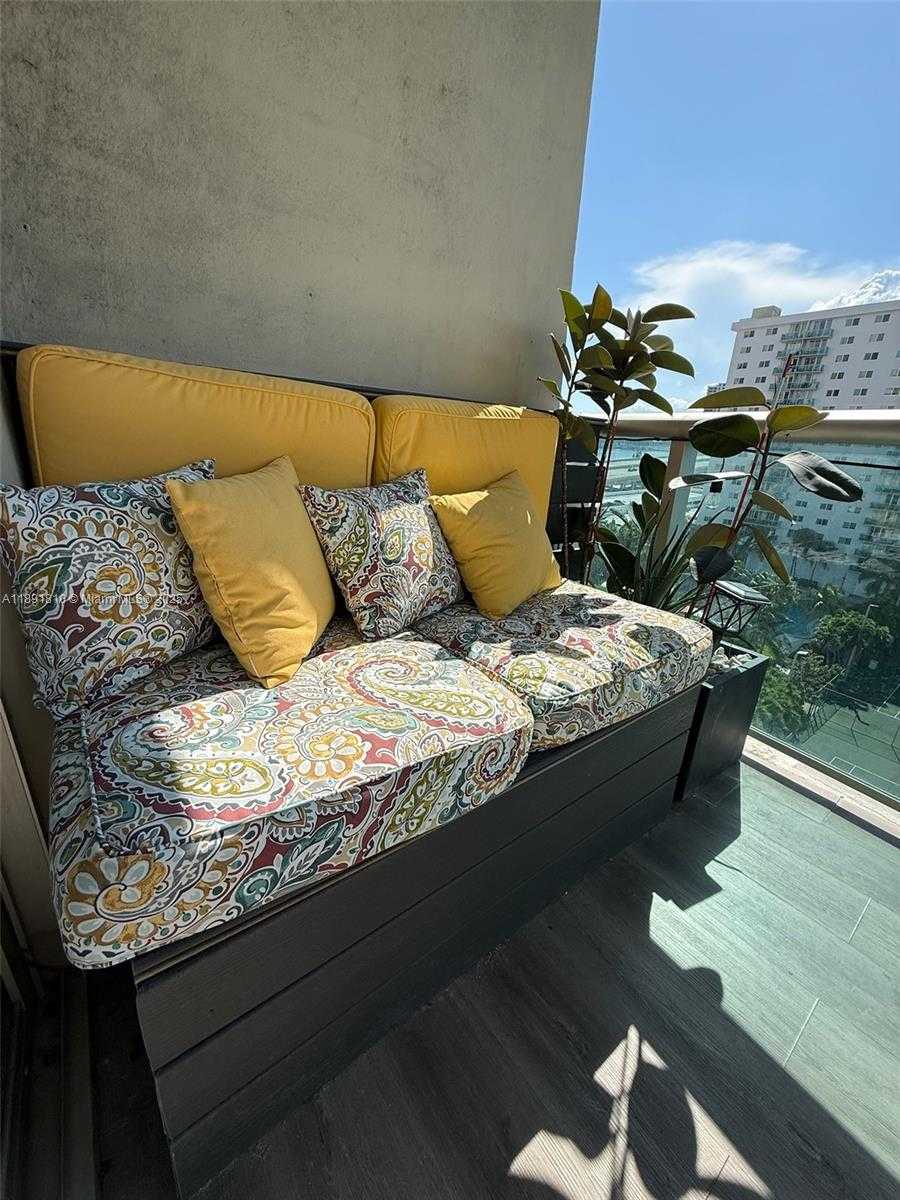 Small Image of 19370 COLLINS AVE #912, Sunny Isles Beach Number 5