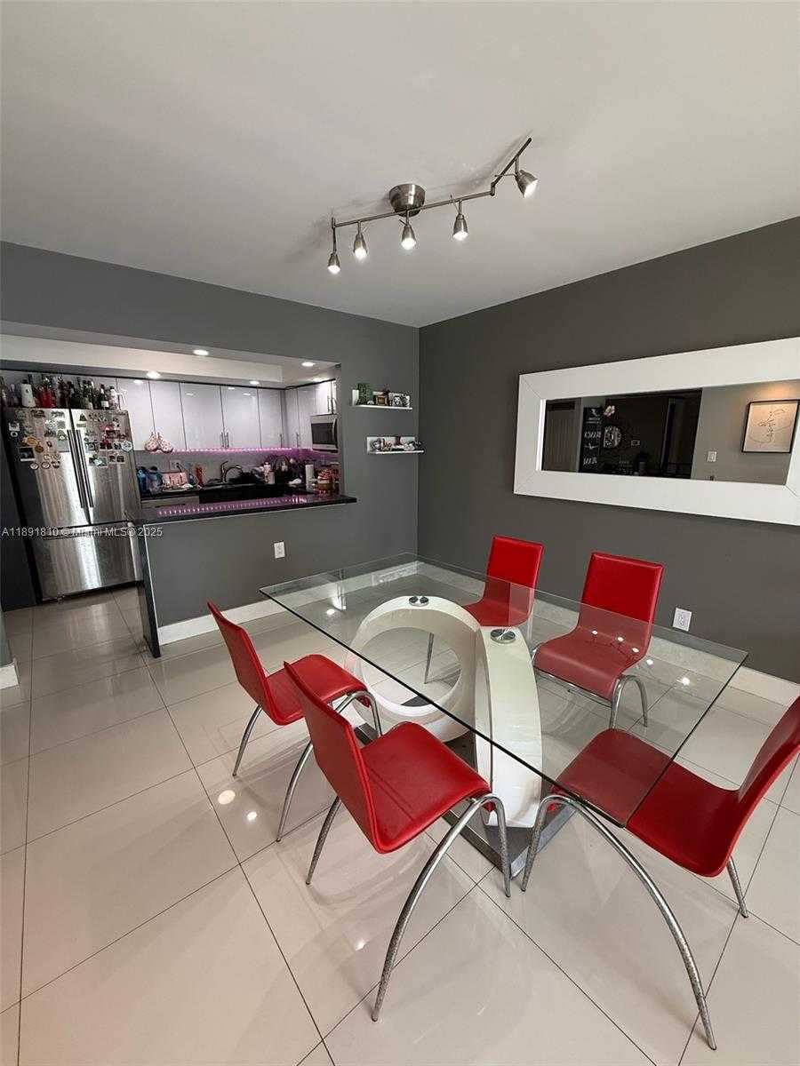 Small Image of 19370 COLLINS AVE #912, Sunny Isles Beach Number 7