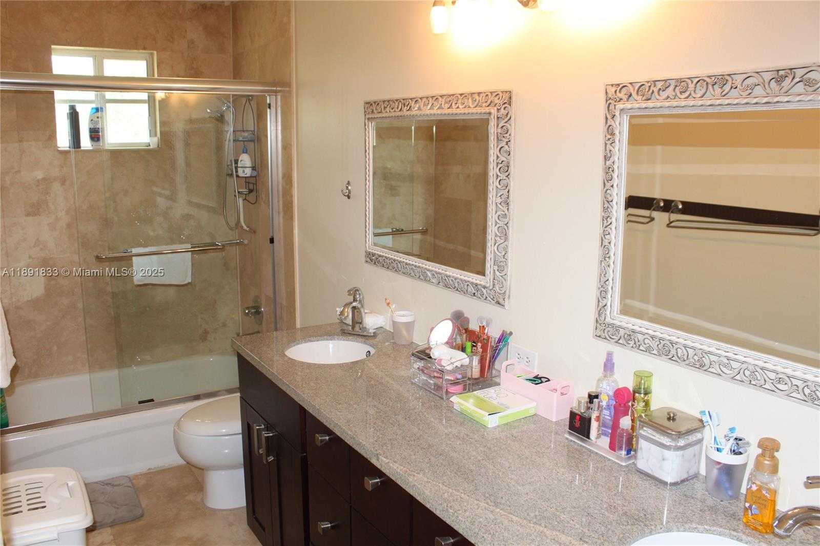Small Image of 3678 SAN SIMEON CIR, Weston Number 5