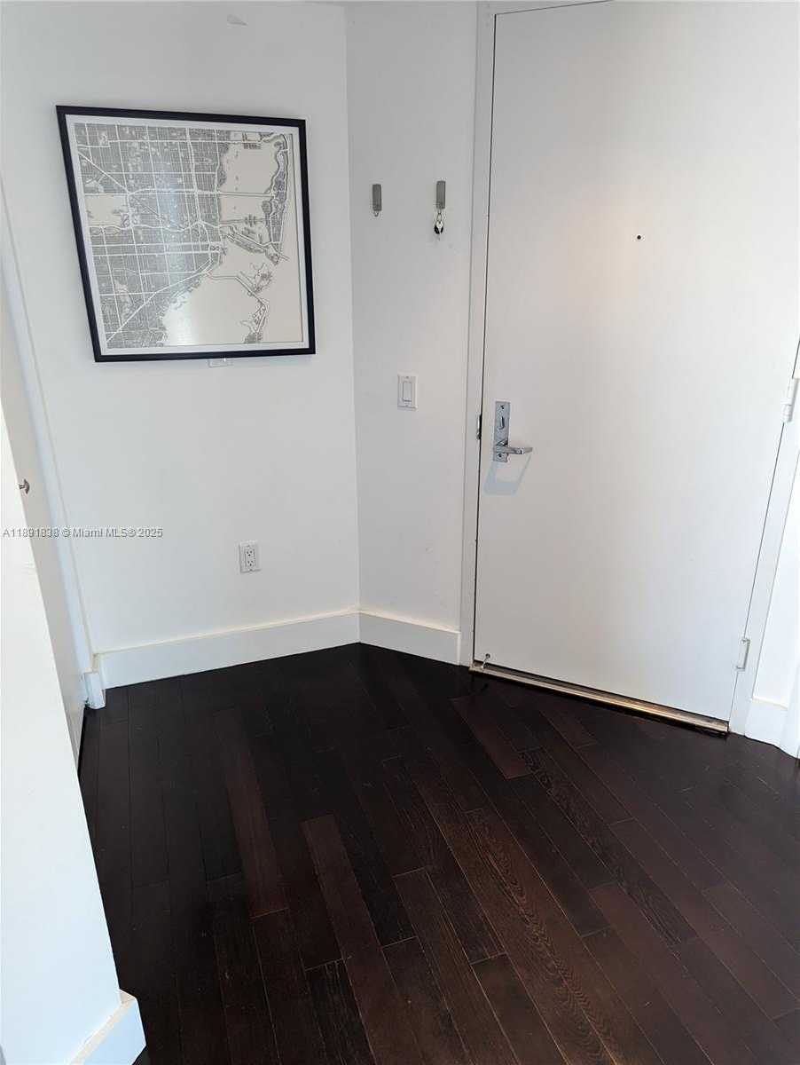 Small Image of 41 SOUTH EAST 5TH ST #2302, Miami Number 24