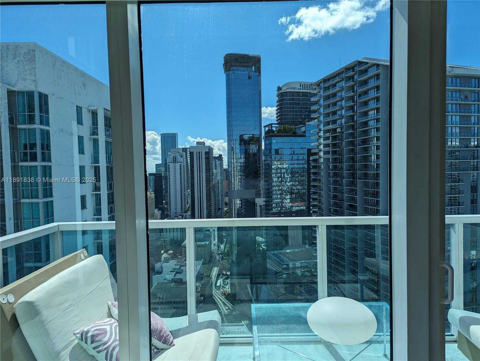 Small Image of 41 SOUTH EAST 5TH ST #2302, Miami Number 8