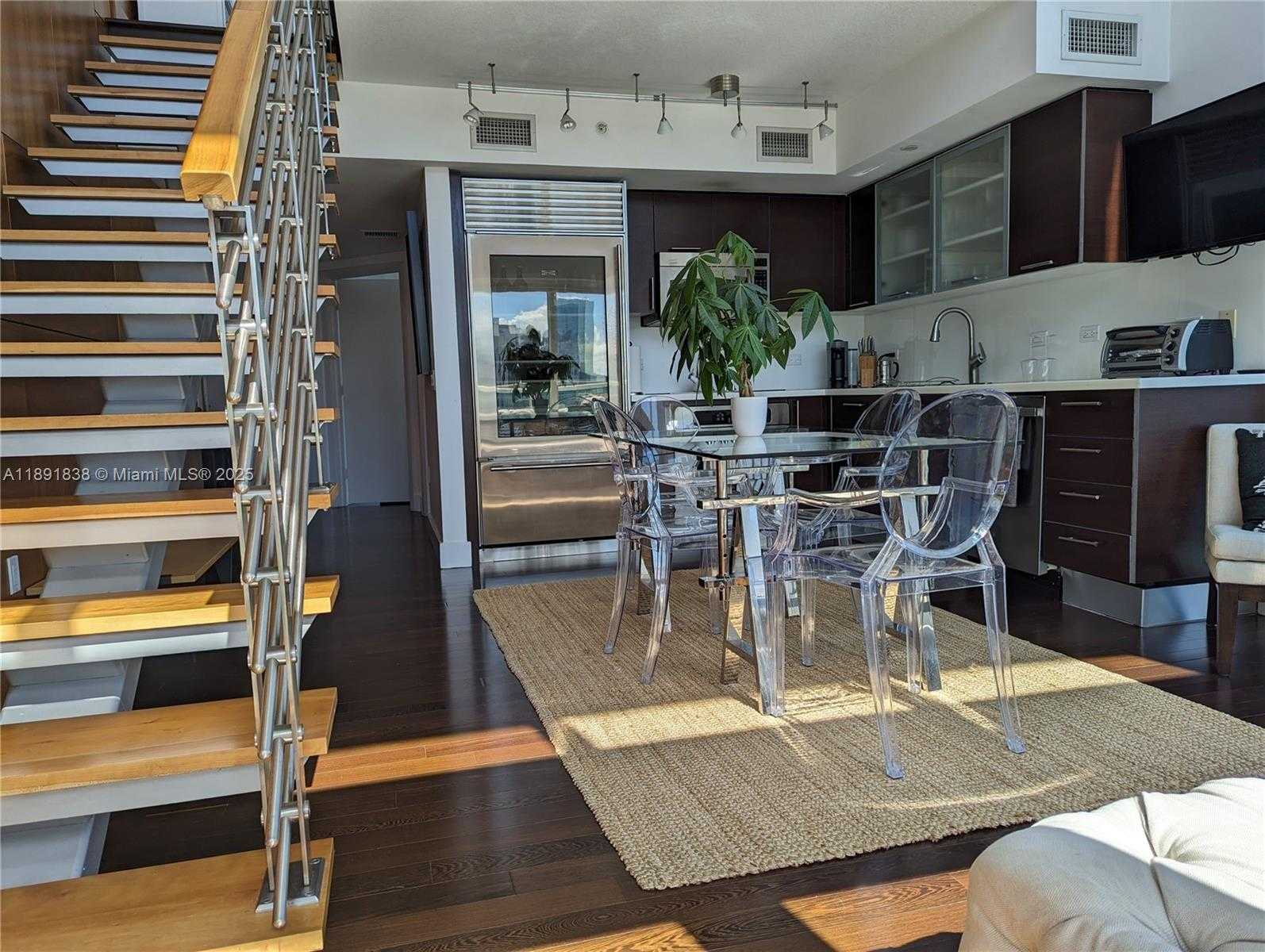 Small Image of 41 SOUTH EAST 5TH ST #2302, Miami Number 9