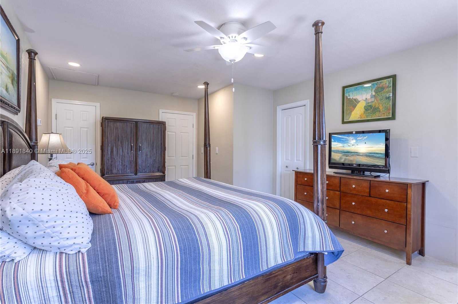 Small Image of 1660 NORTH EAST 25TH AVE, Pompano Beach Number 16