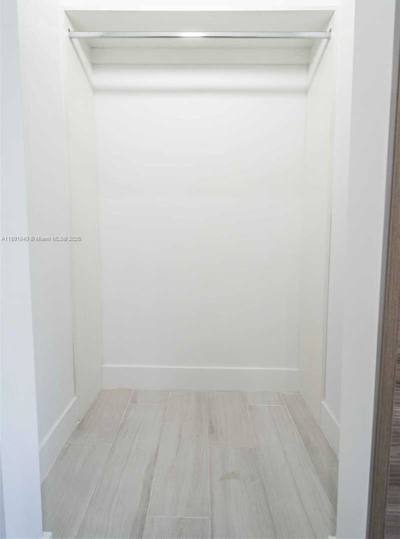 Small Image of 960 JEFFERSON AVE #204, Miami Beach Number 15