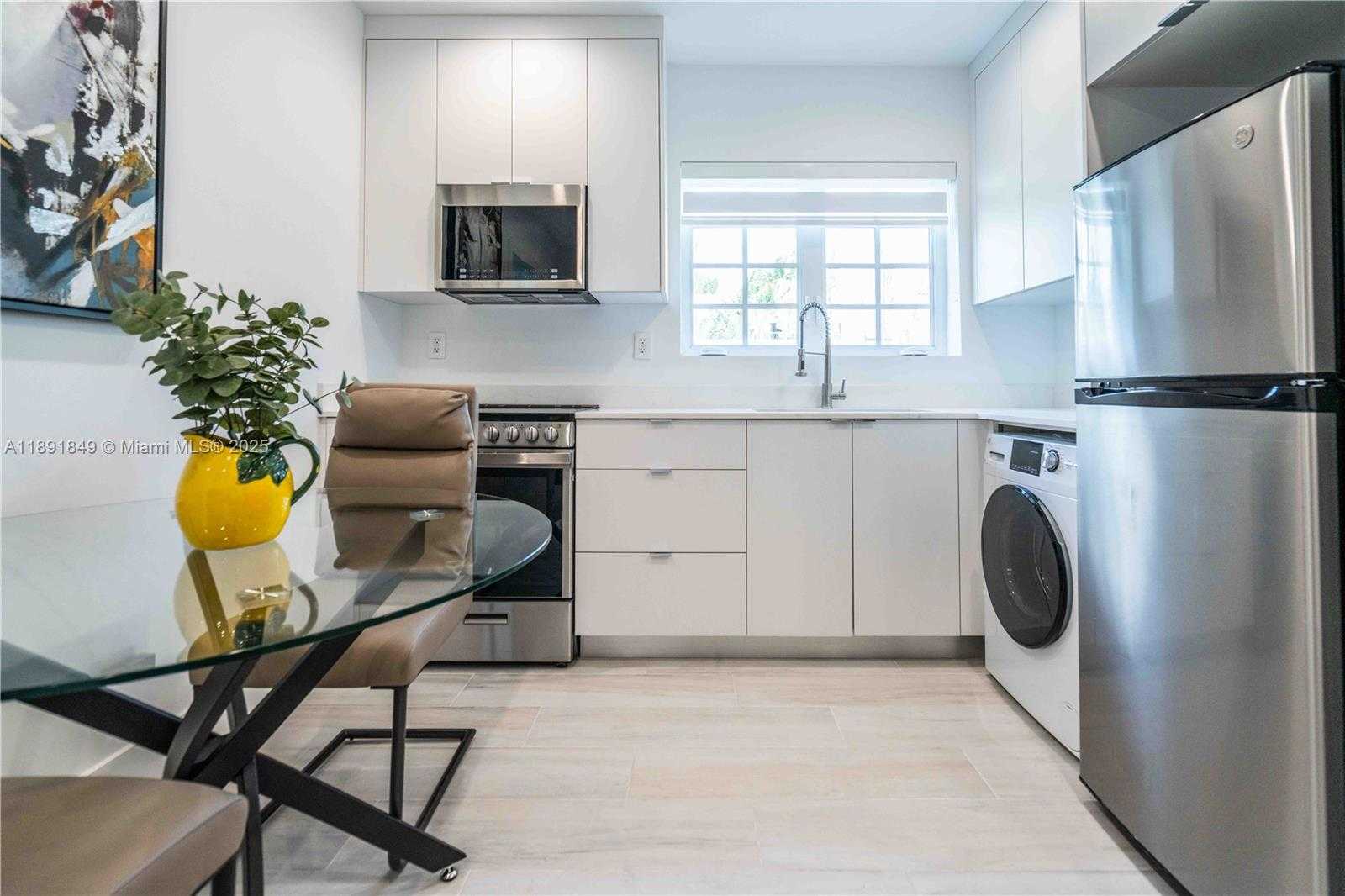 Small Image of 960 JEFFERSON AVE #204, Miami Beach Number 9