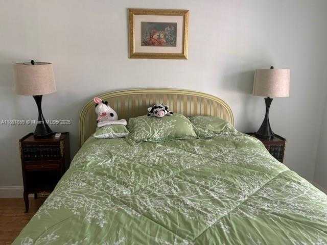 Small Image of 2909 OAK PARK CIR, Davie Number 5