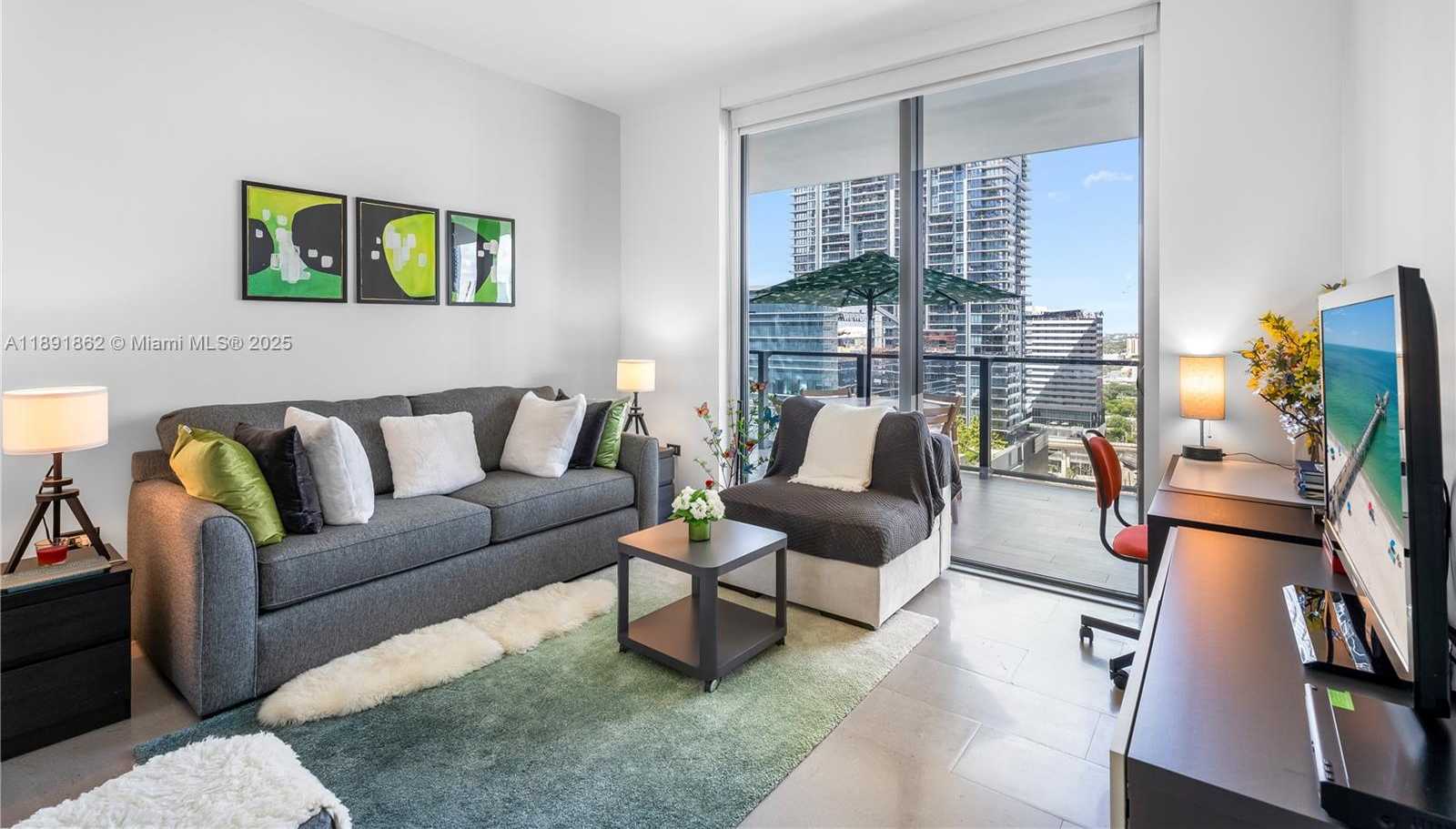 Small Image of 68 SOUTH EAST 6TH ST #1704, Miami Number 12