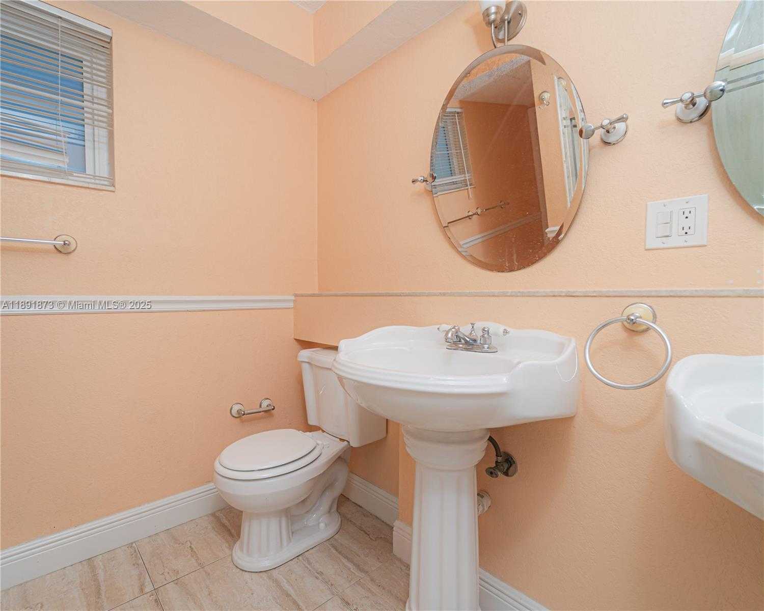 Small Image of 430 NORTH EAST 145TH ST #N/A, Miami Number 19