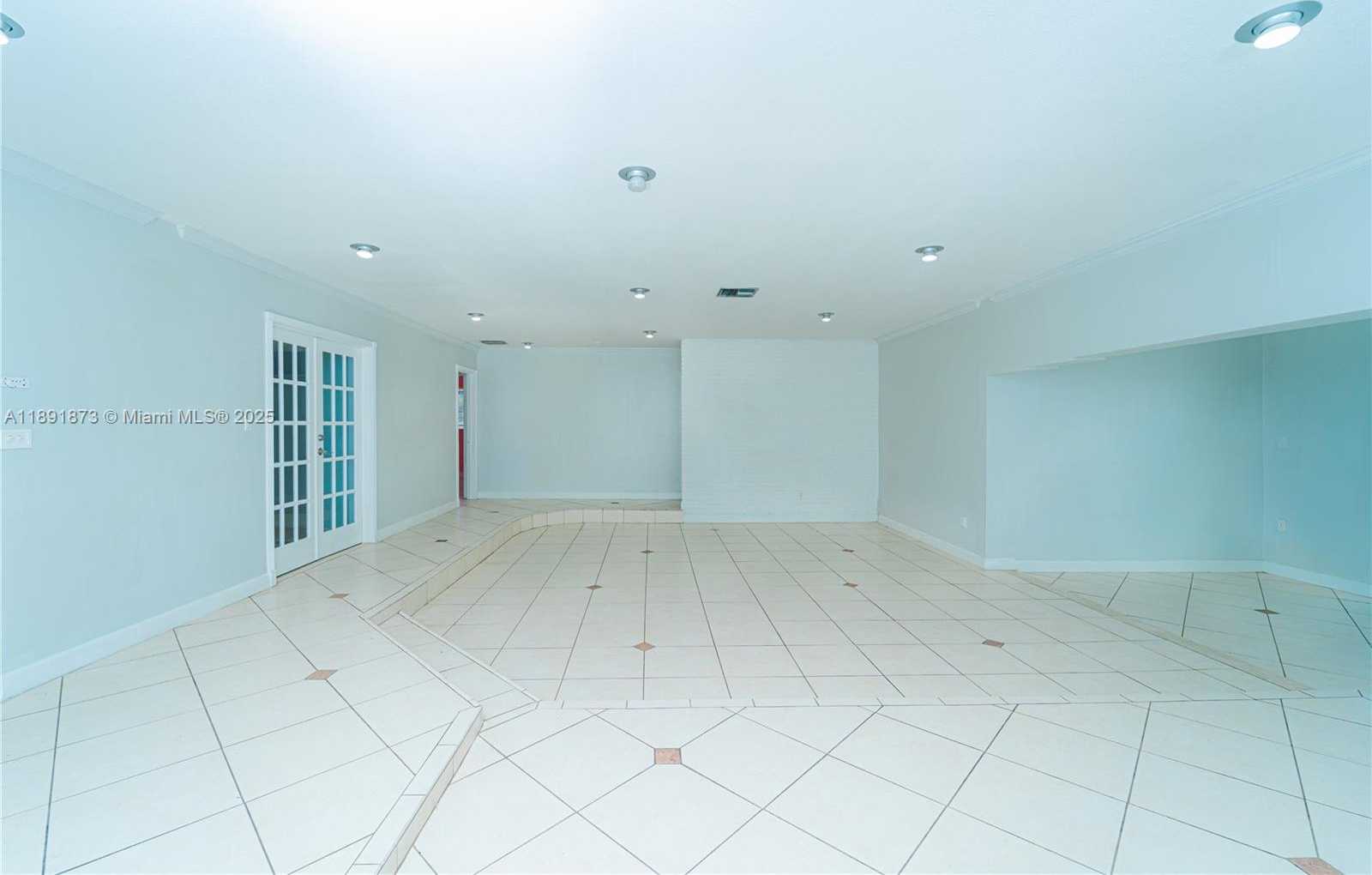 Small Image of 430 NORTH EAST 145TH ST #N/A, Miami Number 7