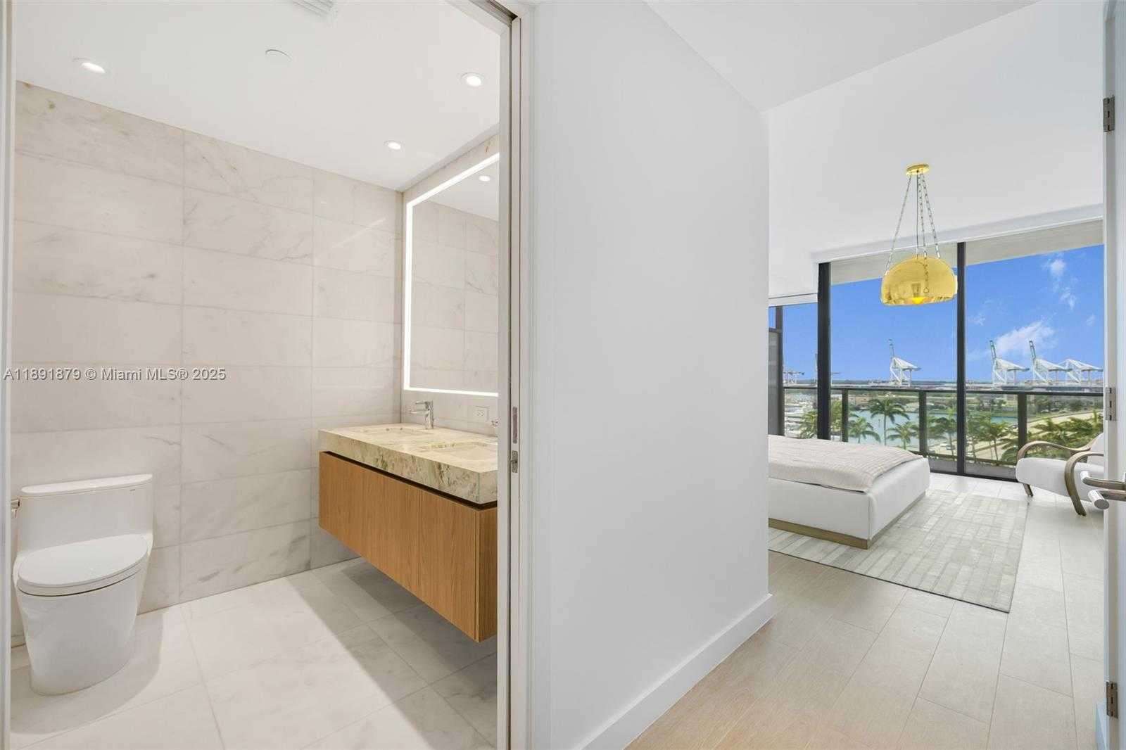 Small Image of 500 ALTON RD #1004, Miami Beach Number 5