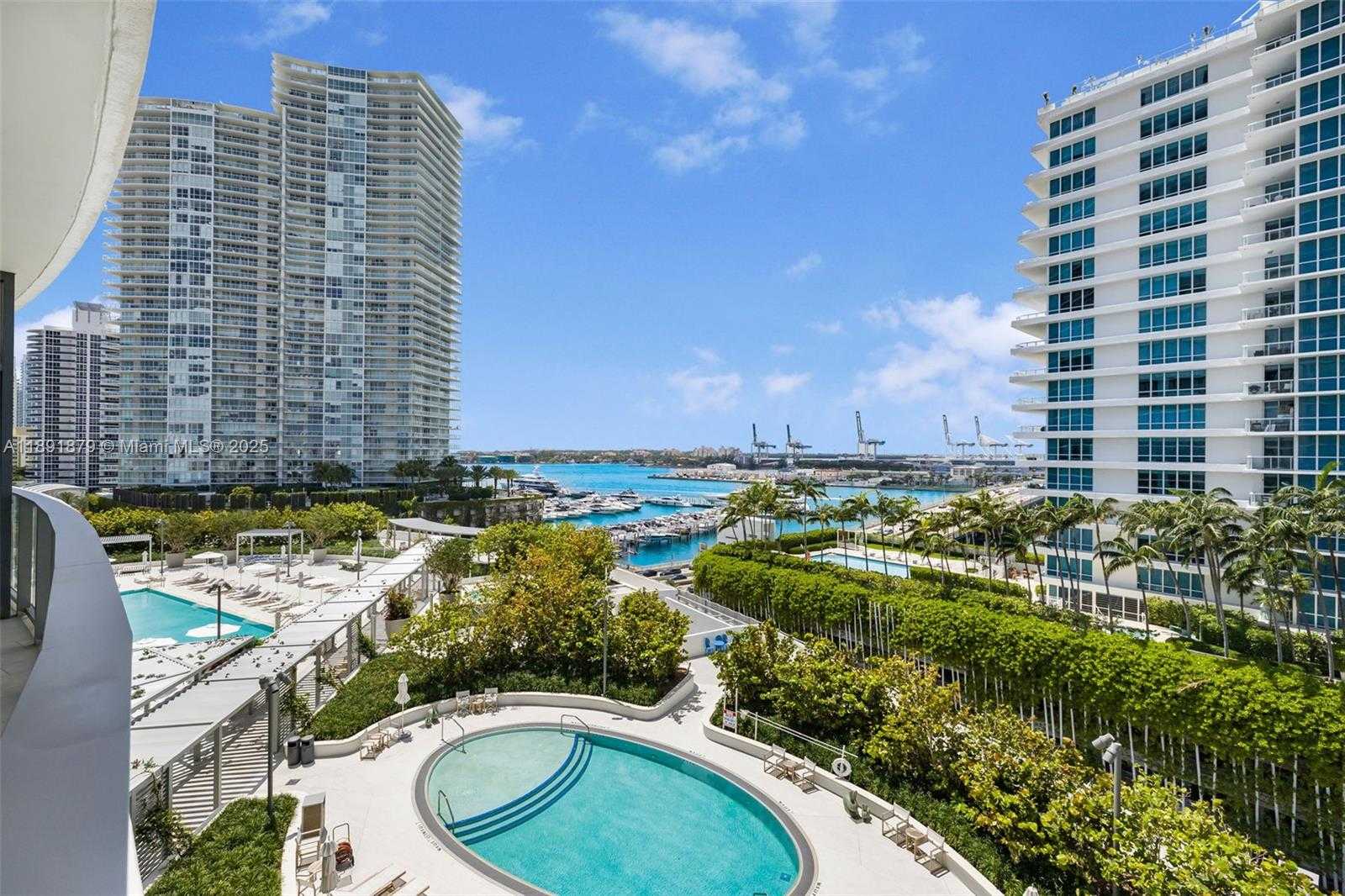 Small Image of 500 ALTON RD #1004, Miami Beach Number 9