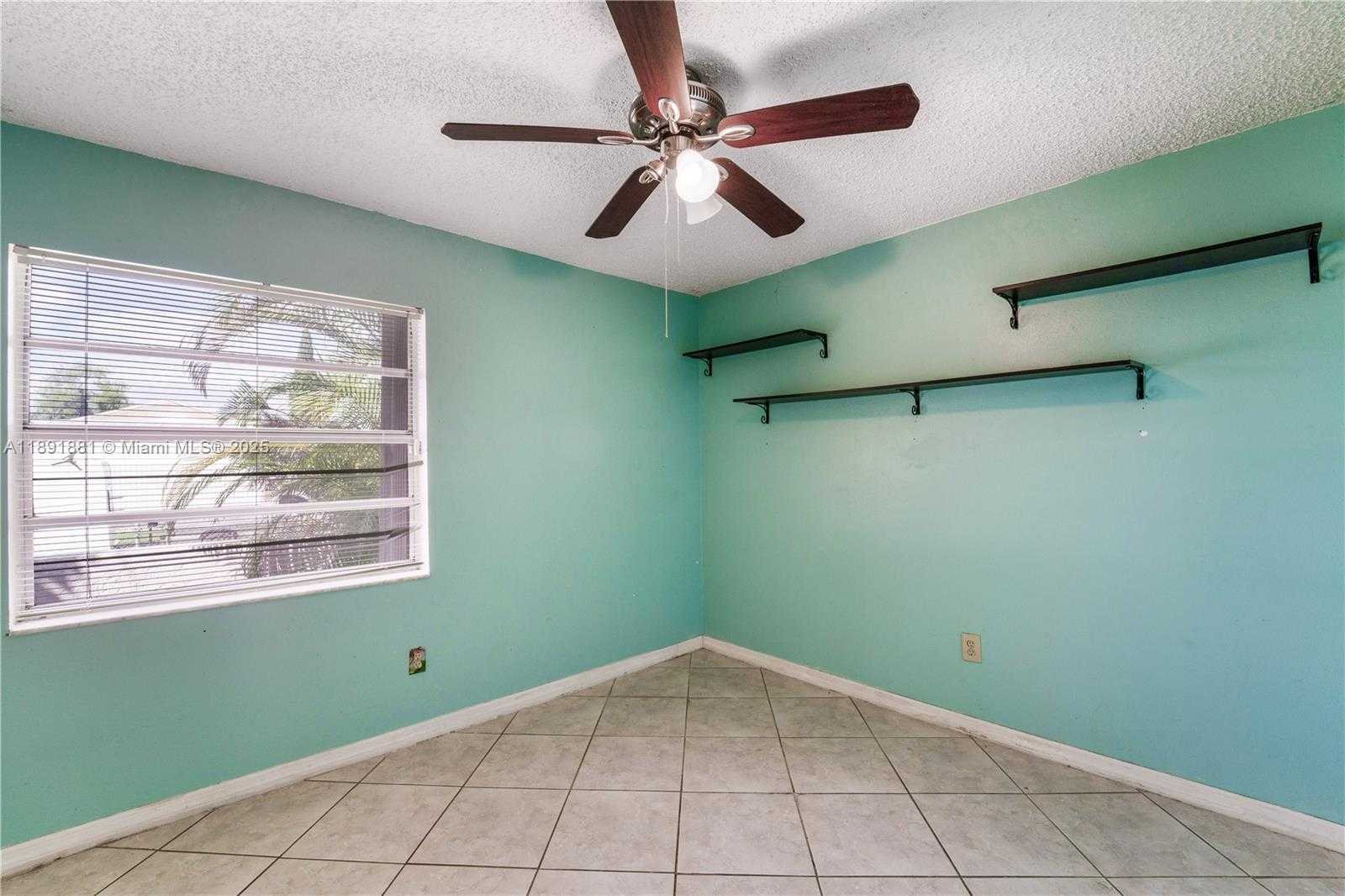 Small Image of 13040 SOUTH WEST 262ND LN, Homestead Number 12