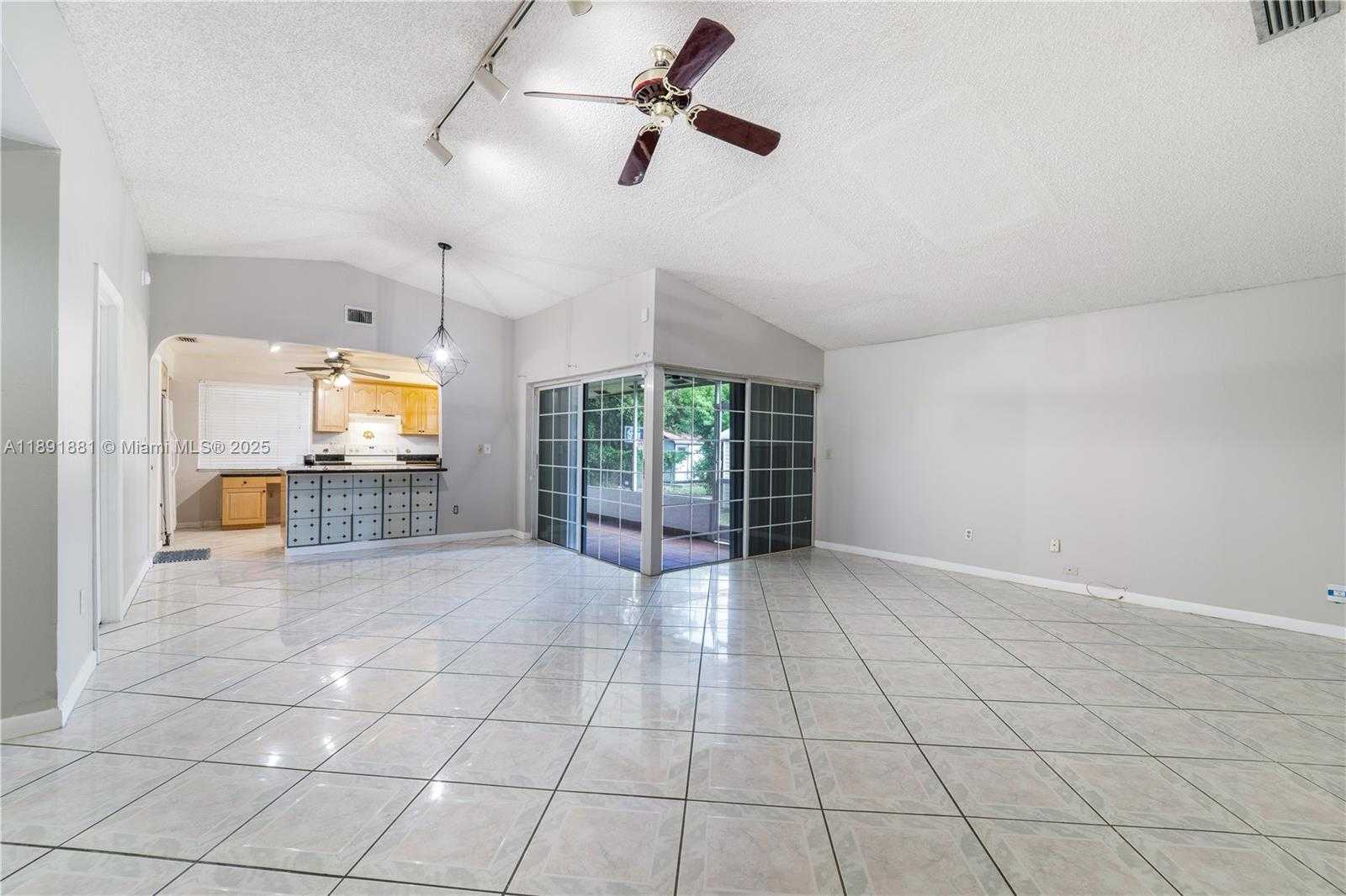 Small Image of 13040 SOUTH WEST 262ND LN, Homestead Number 22