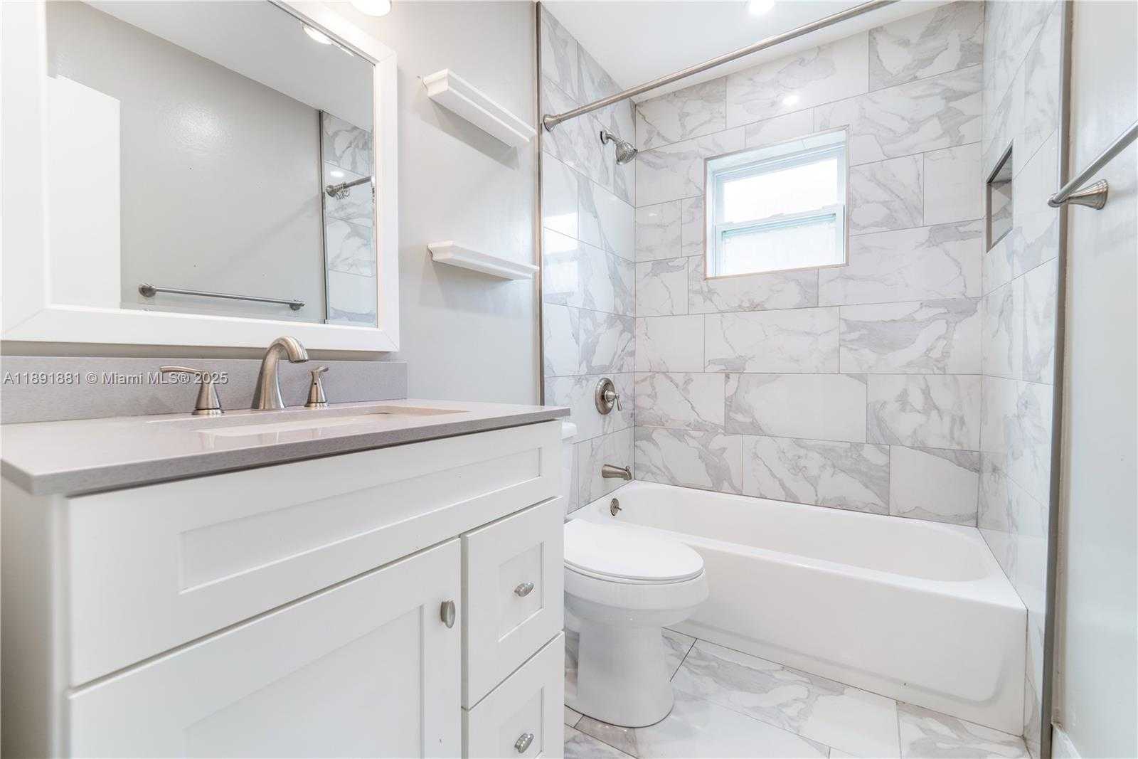 Small Image of 13040 SOUTH WEST 262ND LN, Homestead Number 7