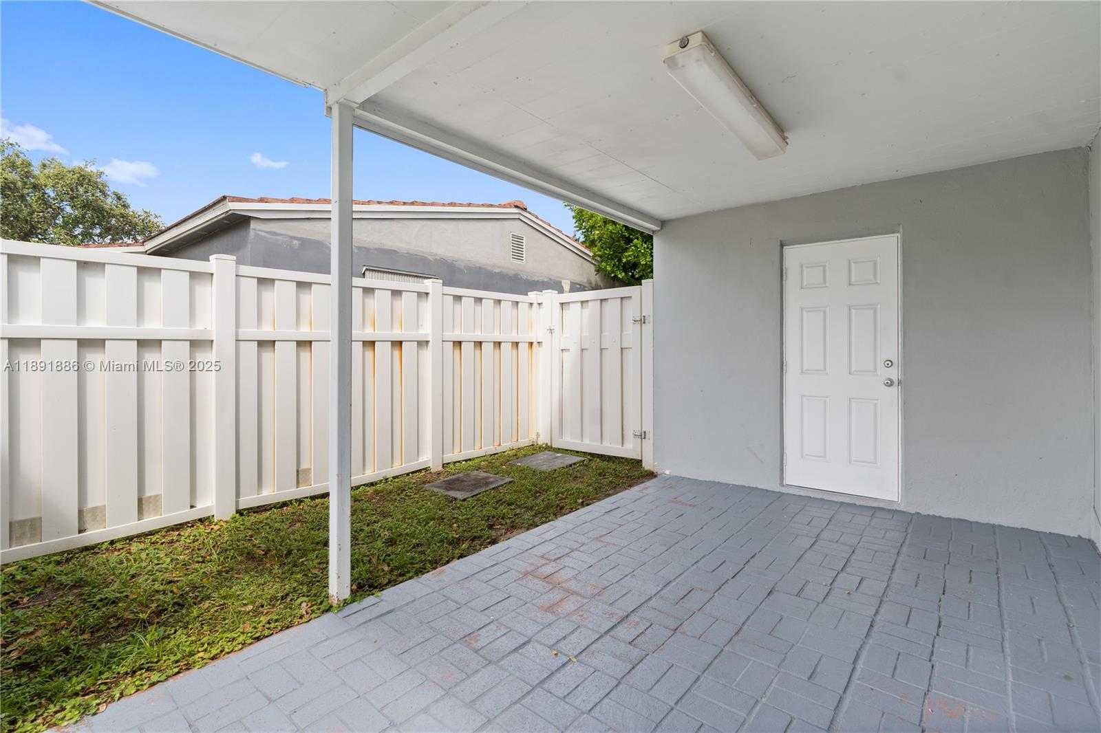 Small Image of 301 NORTH WEST 53RD CT, Oakland Park Number 10