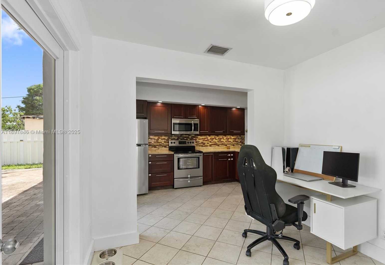 Small Image of 301 NORTH WEST 53RD CT, Oakland Park Number 20