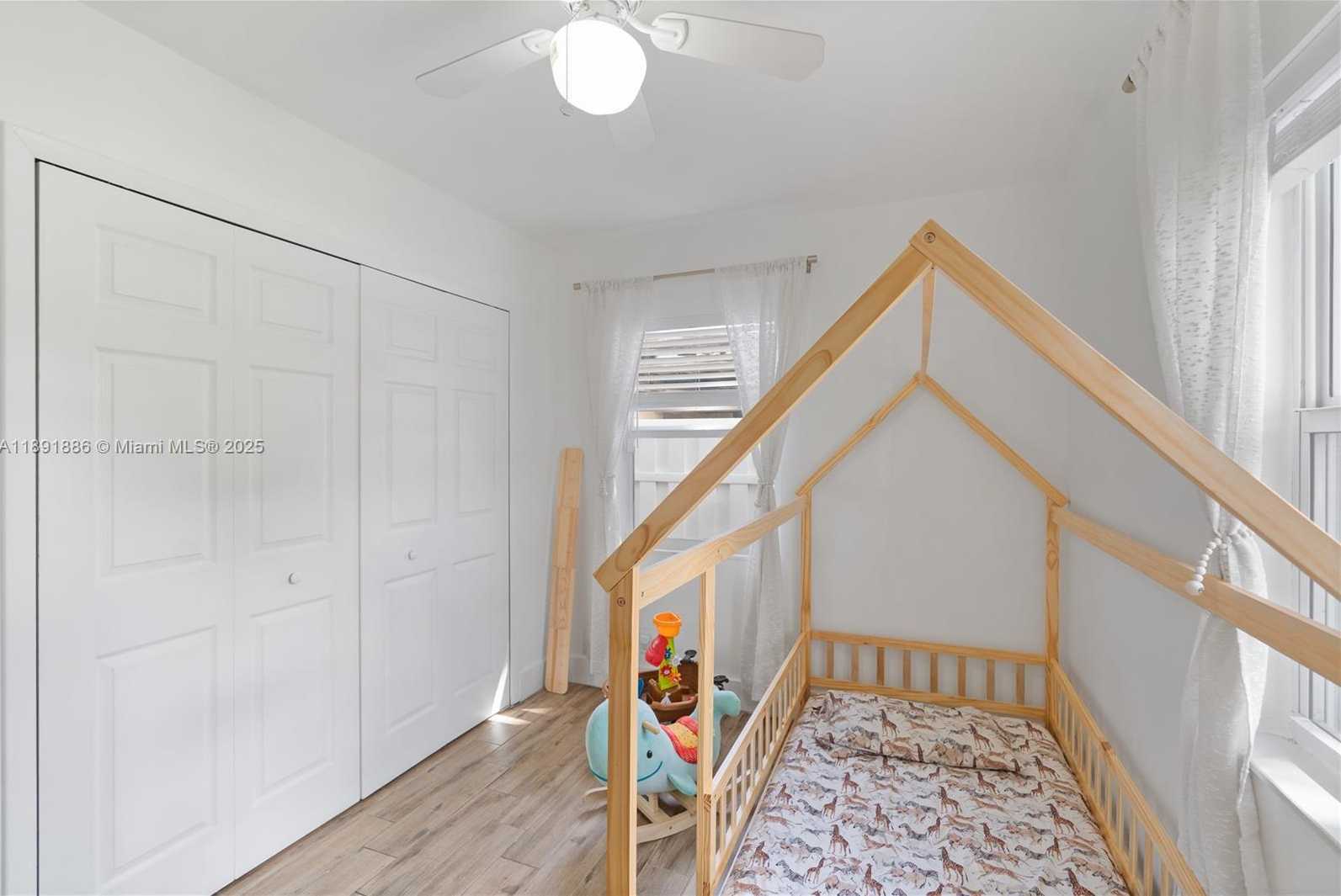 Small Image of 301 NORTH WEST 53RD CT, Oakland Park Number 25