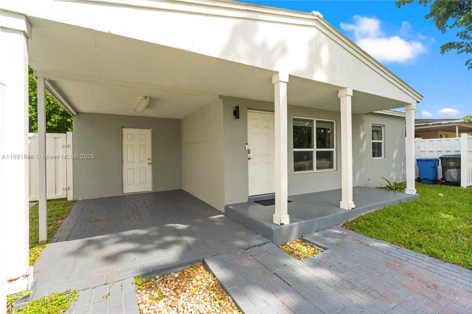 Small Image of 301 NORTH WEST 53RD CT, Oakland Park Number 4