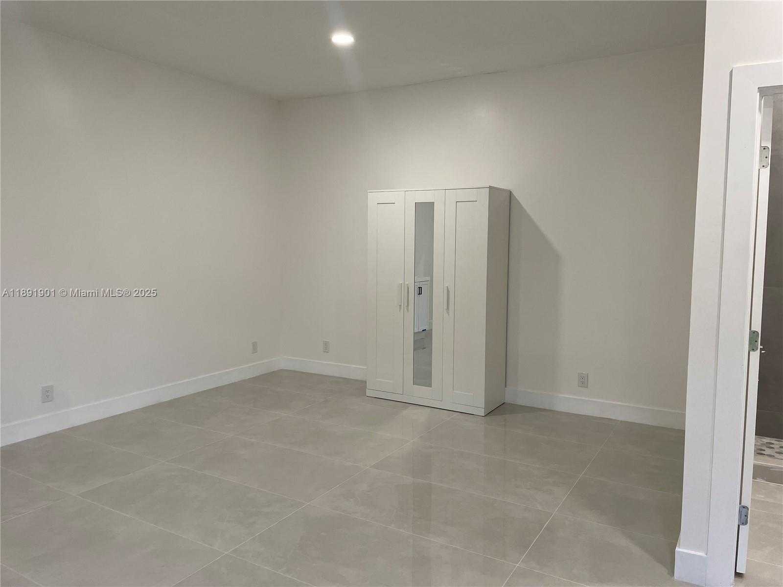 Small Image of 30778 SOUTH WEST 192ND AVE #1, Homestead Number 2
