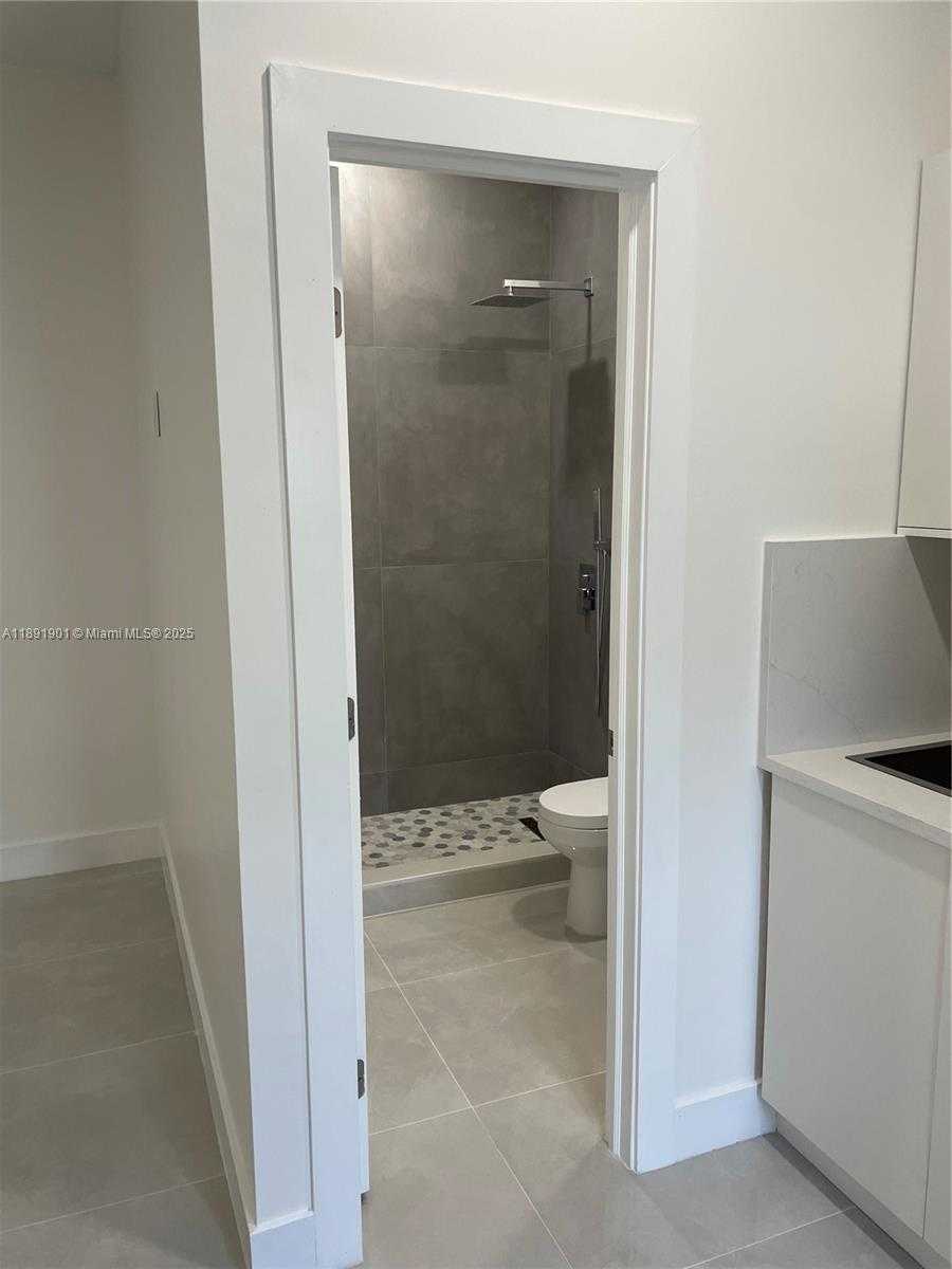 Small Image of 30778 SOUTH WEST 192ND AVE #1, Homestead Number 5