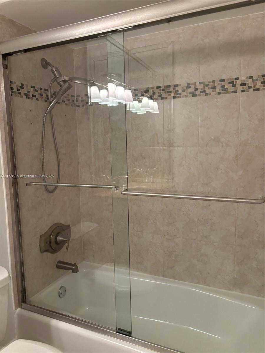 Small Image of 6311 SOUTH WEST 91ST AVE #6311, Miami Number 13