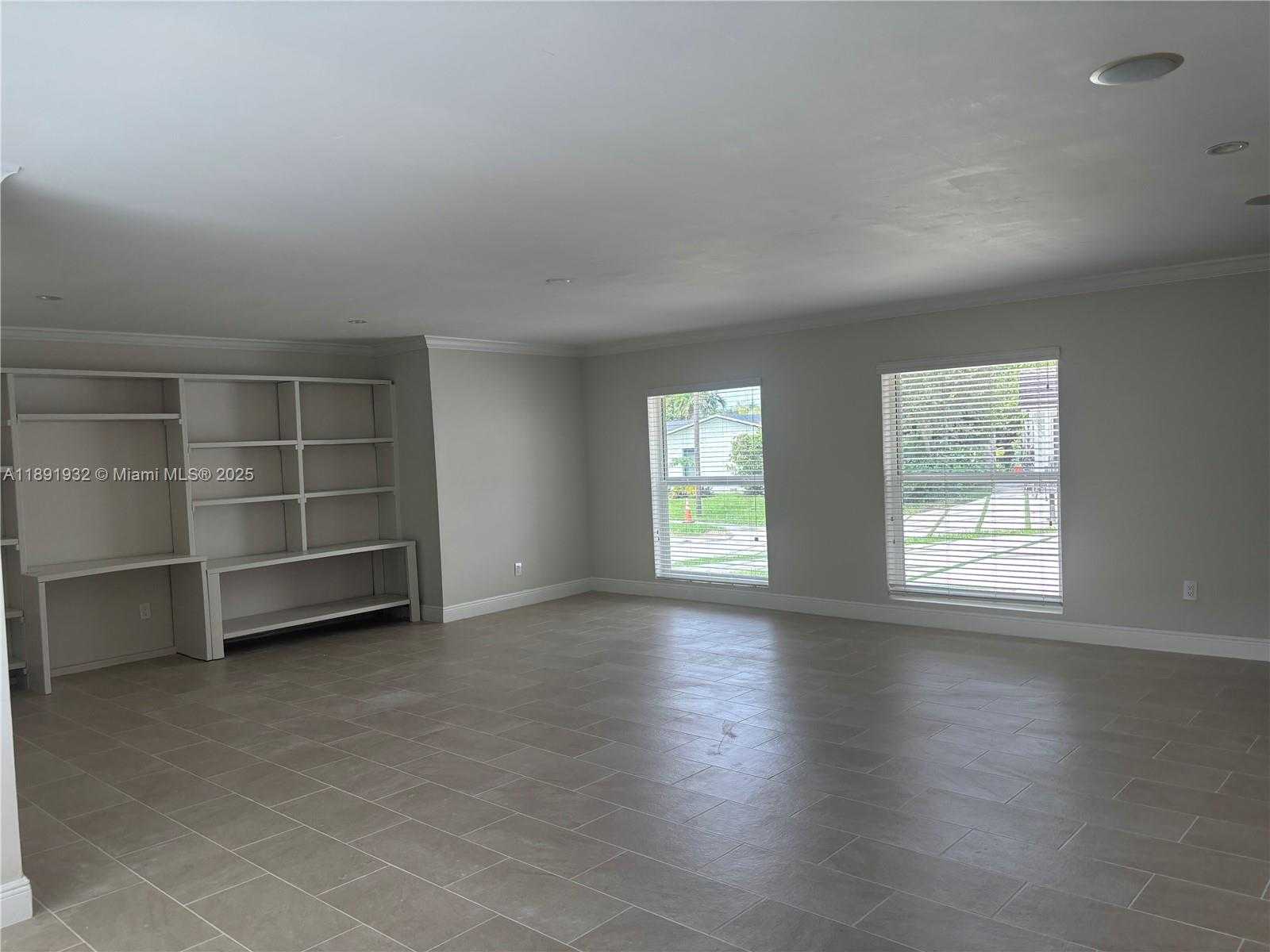Small Image of 6311 SOUTH WEST 91ST AVE #6311, Miami Number 4