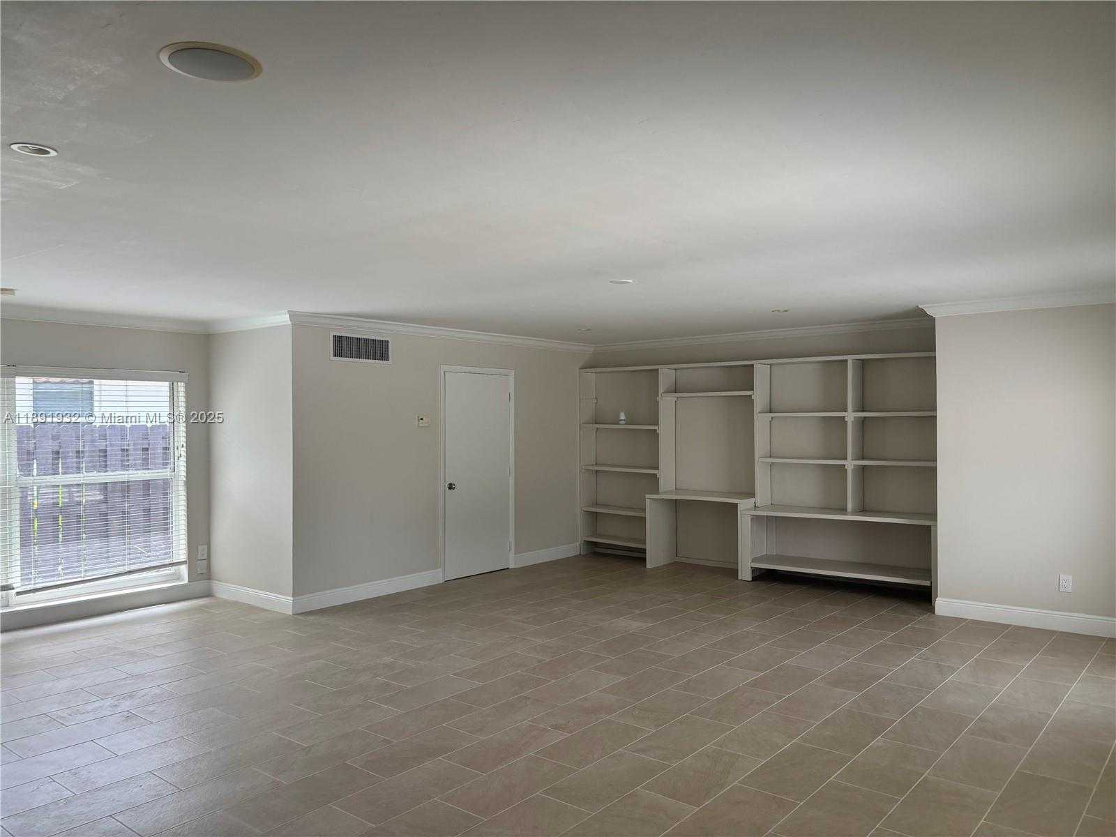 Small Image of 6311 SOUTH WEST 91ST AVE #6311, Miami Number 5