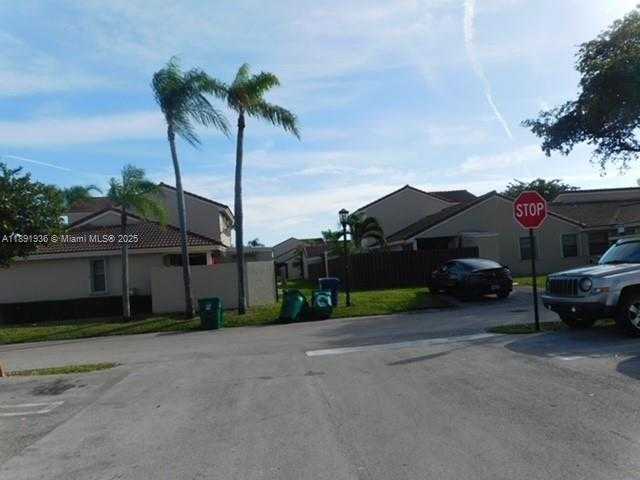 Small Image of 17038 NORTH WEST 66TH CT #17038, Hialeah Number 24