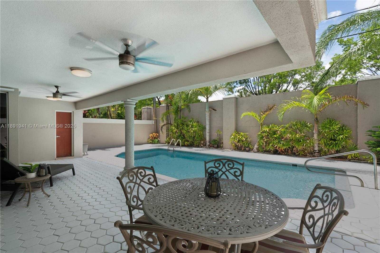 Small Image of 1769 WA KEE NA DR #-, Miami Number 18