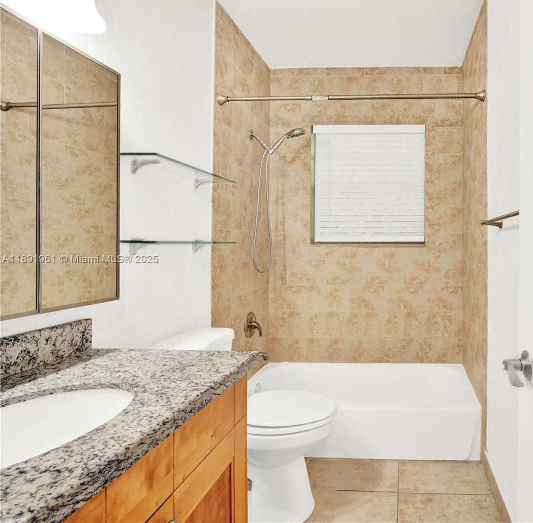 Small Image of 331 SANTANDER AVE #335, Coral Gables Number 13