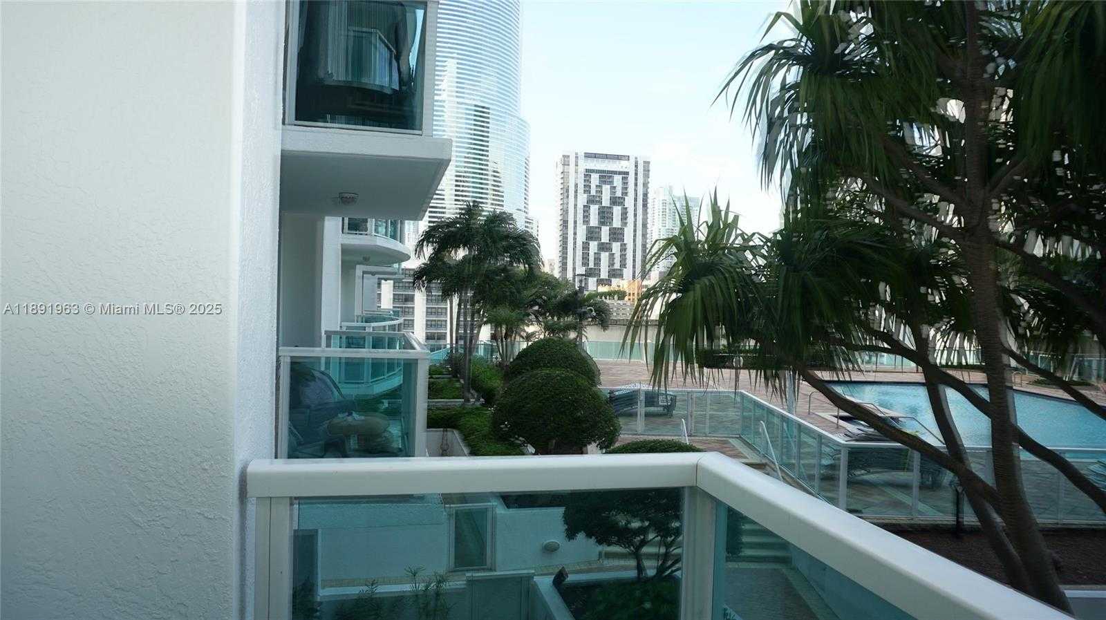 Small Image of 31 SOUTH EAST 5 ST #1210, Miami Number 24